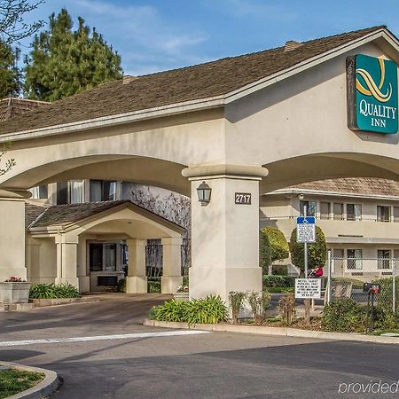 Quality Inn סטוקטון מראה חיצוני תמונה