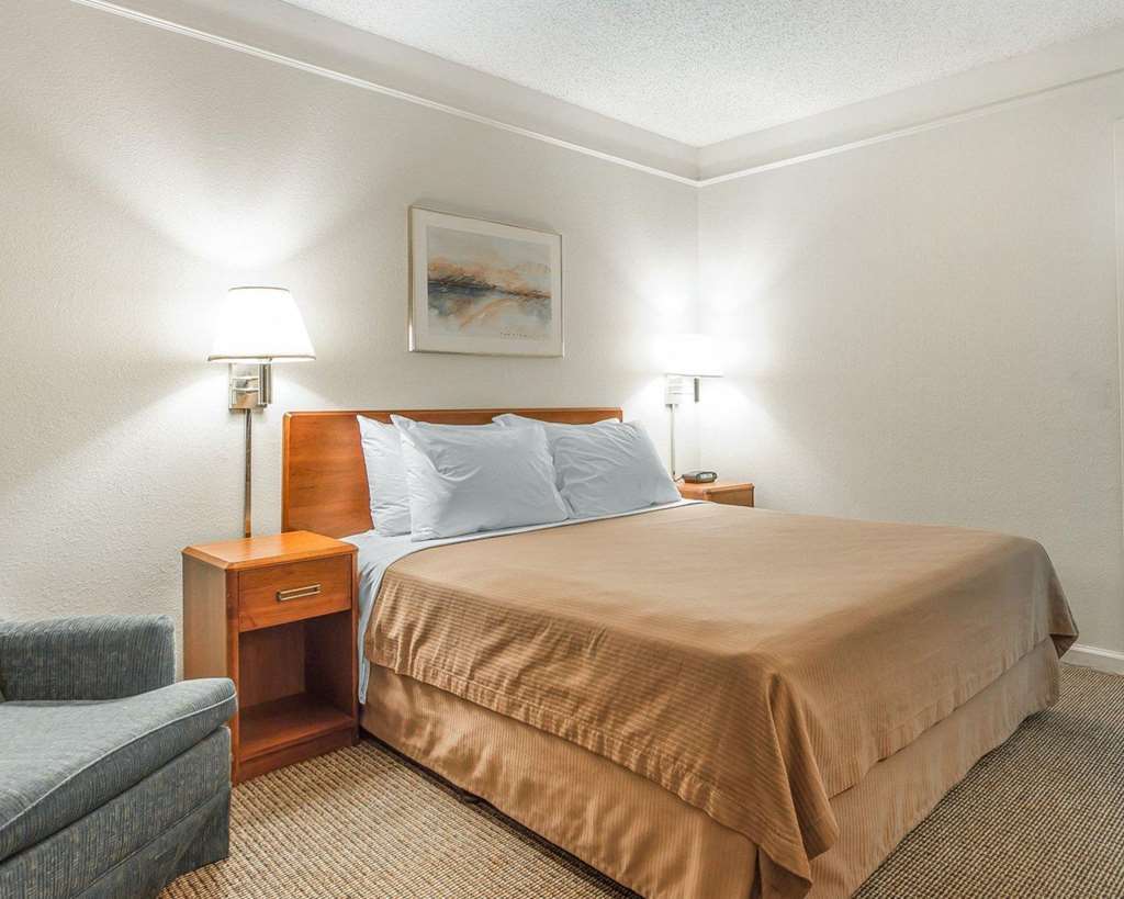 Quality Inn סטוקטון חדר תמונה